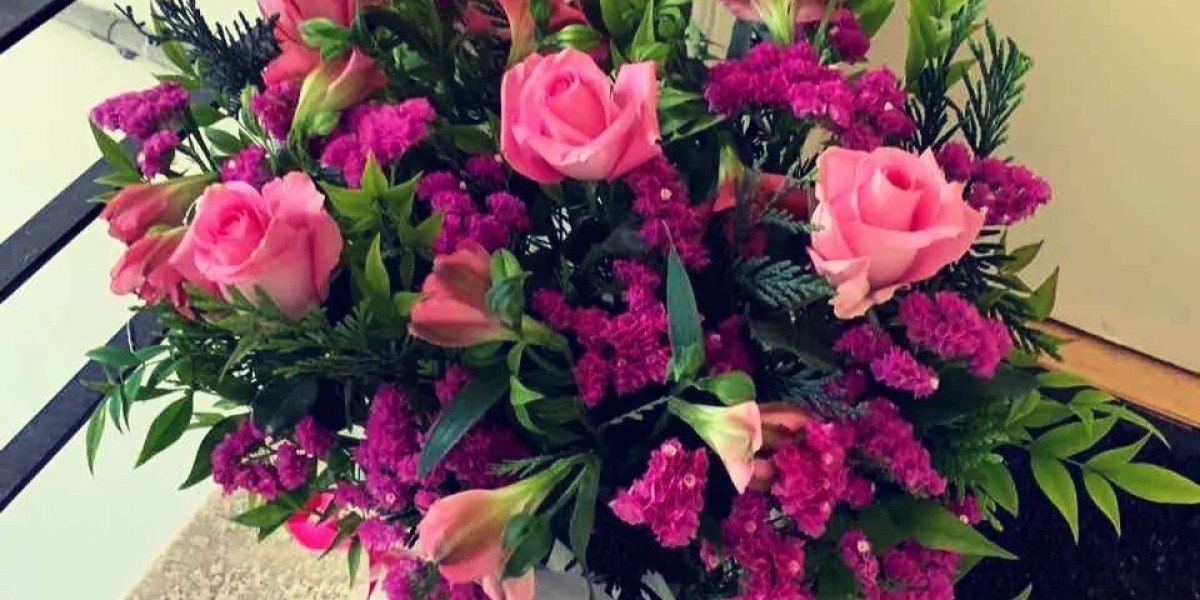 Experience Exceptional Flower Delivery Services with Naz Flowers and Gifts